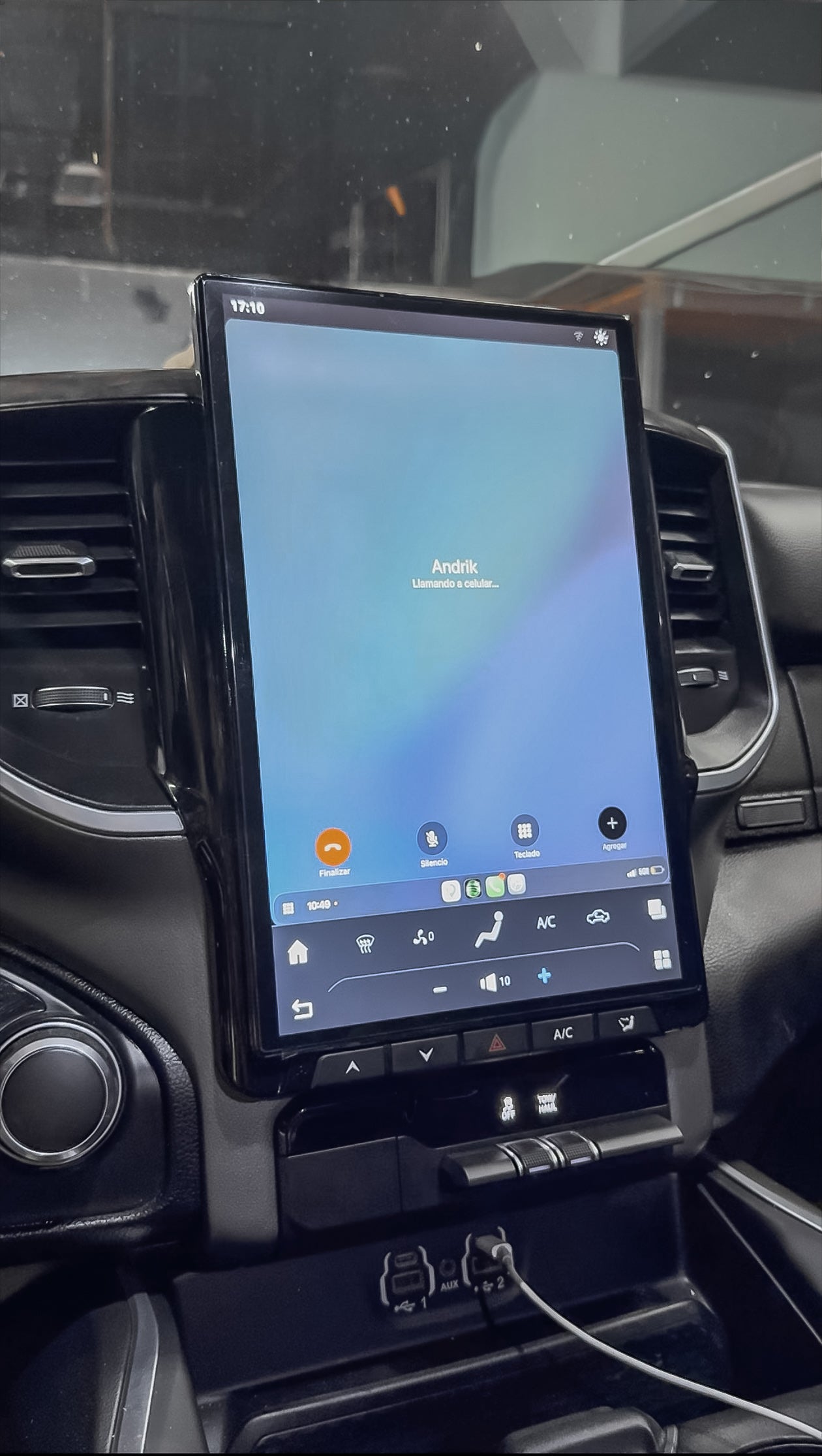 14,4" DODGE RAM (2013-2018) LUXUM Screen