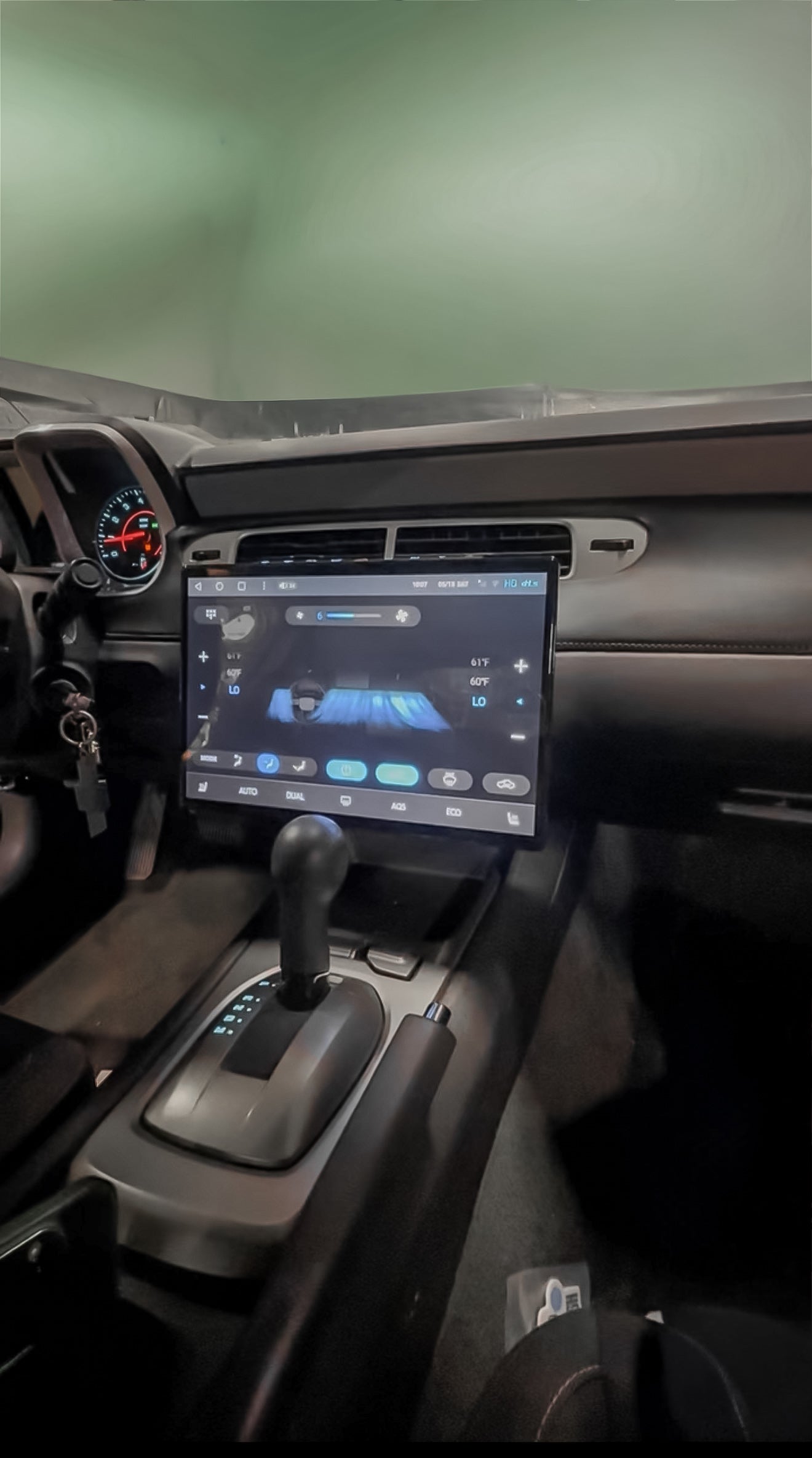 14,4" CHEVROLET CAMARO (2010-2015) LUXUM Screen
