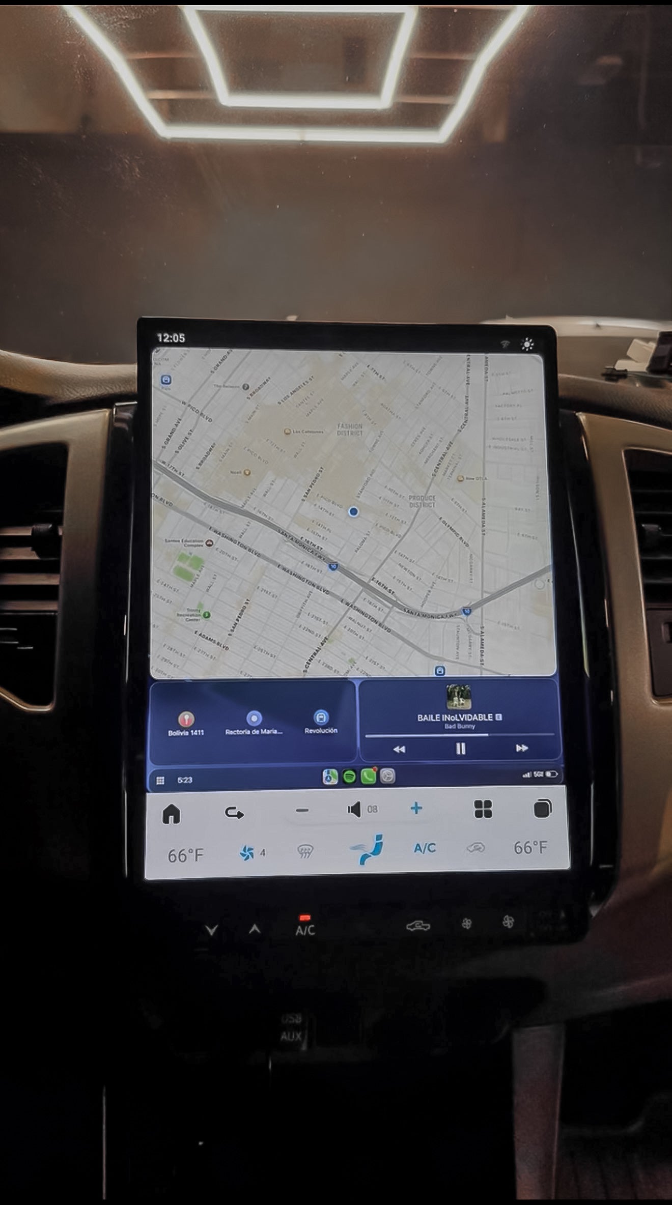 12,1" TOYOTA TACOMA (2005-2015) LUXUM Screen