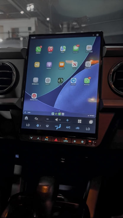 13,8" TOYOTA TACOMA (2016-2023) LUXUM Screen