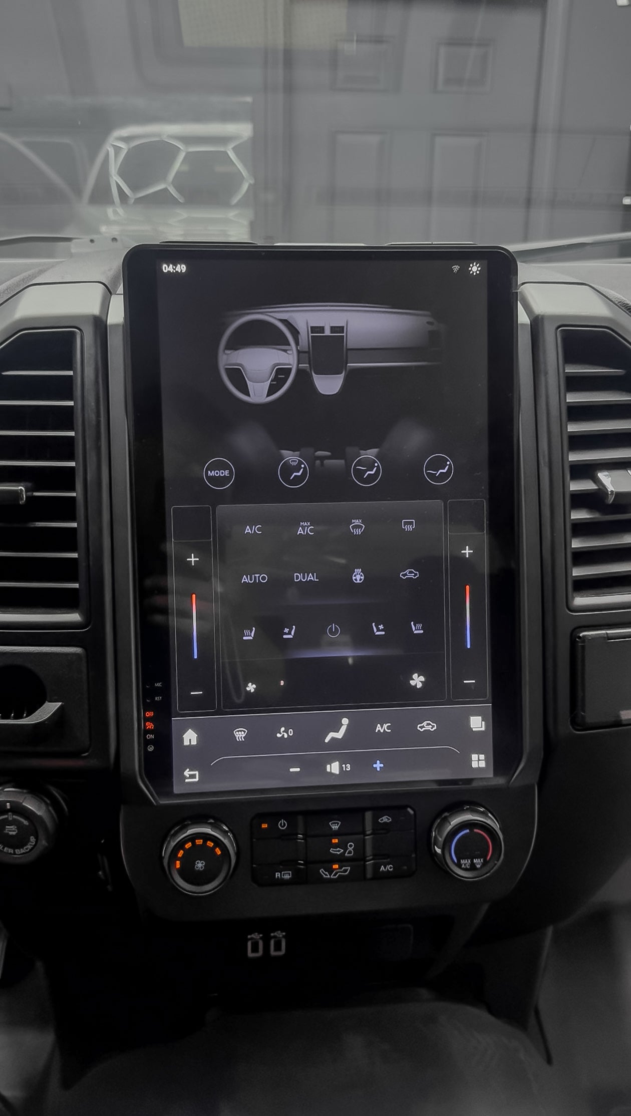 14,4" FORD F150 (2015-2020) LUXUM Screen