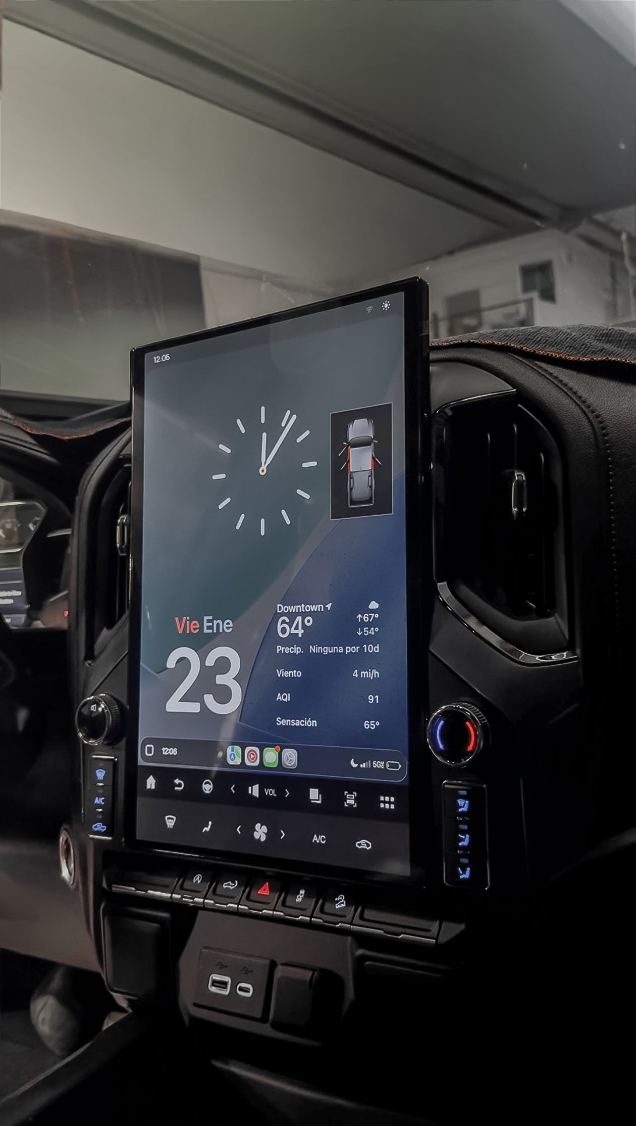17" CHEVROLET SILVERADO / SIERRA / DENALI (2019-2026) LUXUM Screen