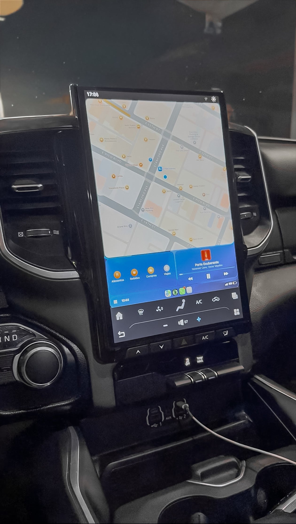 14,4" DODGE RAM (2013-2018) LUXUM Screen