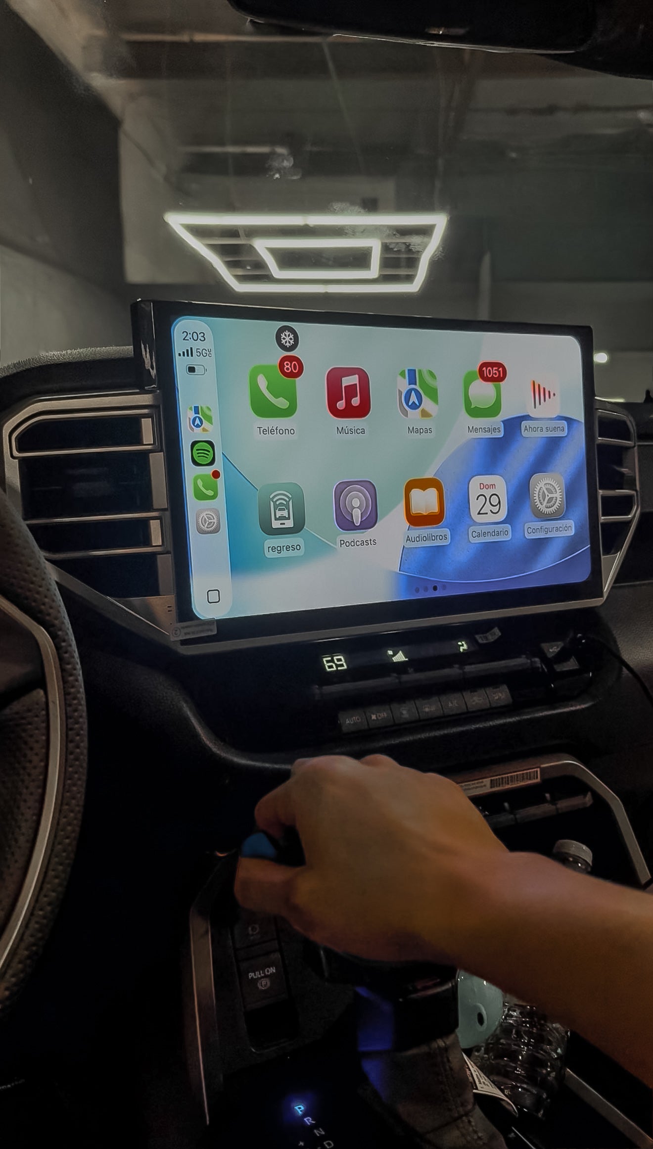 14,6" TOYOTA TUNDRA (2022-2026) LUXUM Screen