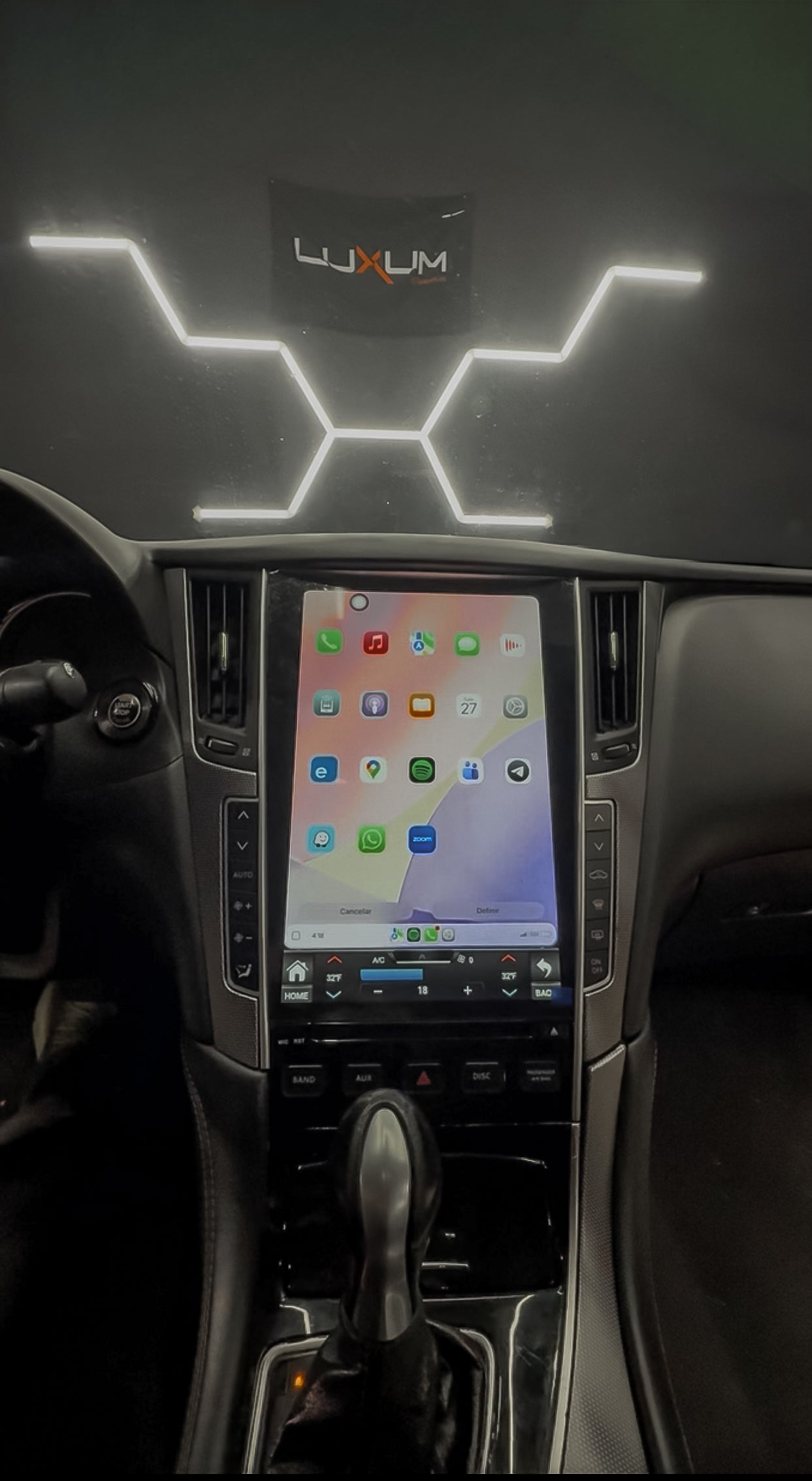 12,1" INFINITI G50 (2014-2019) LUXUM Screen
