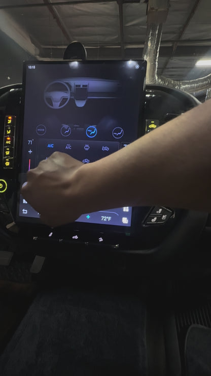 15,6" LUXUM Screen for CHEVROLET SILVERADO (2014-2019)