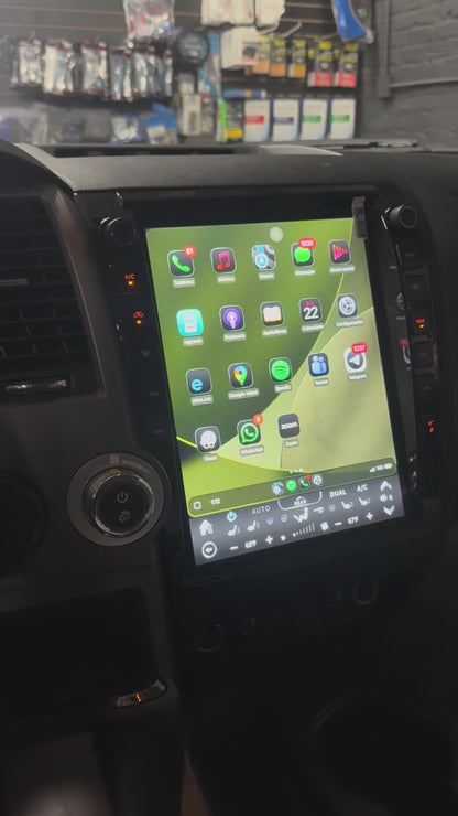 13,6" TOYOTA TUNDRA (2007-2013) LUXUM Screen
