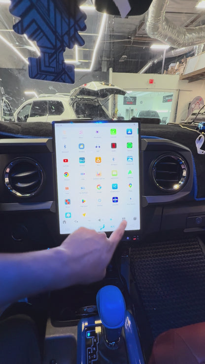 13,8" TOYOTA TACOMA (2016-2023) LUXUM Screen